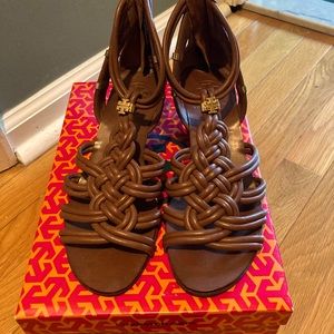 Tory Burch wedge sandals in almond size 7.5